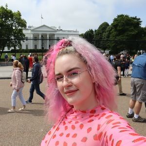 Meet your Posher, Elyse